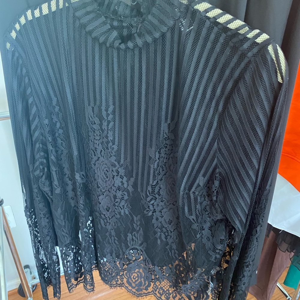 Women lace top